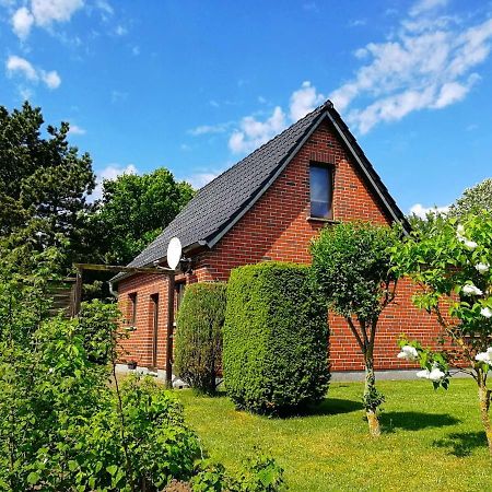Haeuschen Im Gruenen Villa Jornstorf Luaran gambar