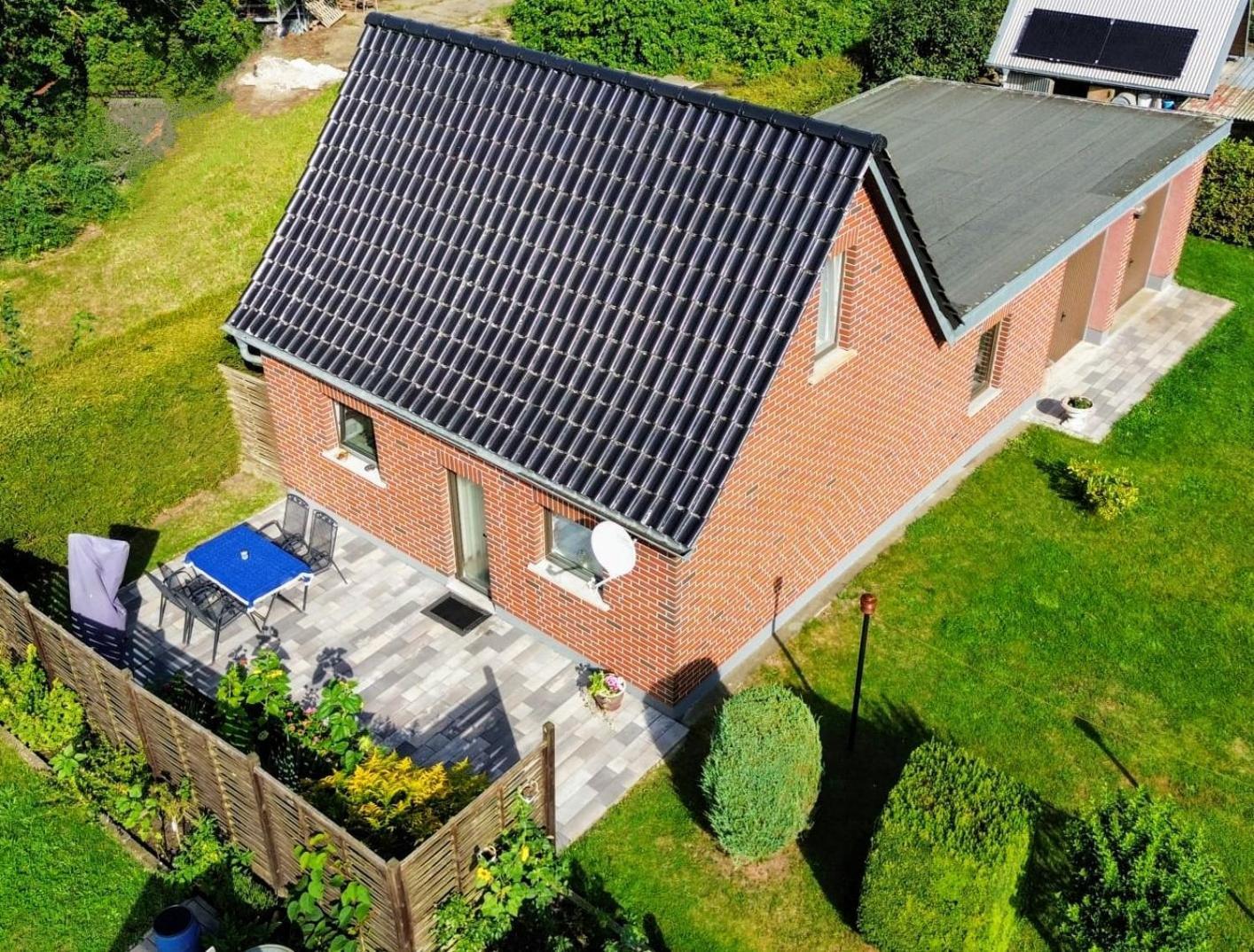 Haeuschen Im Gruenen Villa Jornstorf Luaran gambar